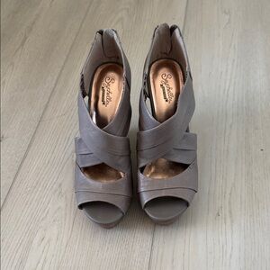 Seychelles Gray Crisscross Wedges